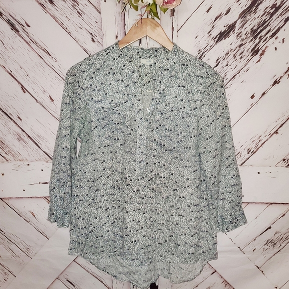 Anthropologie Tops - Anthro Odille Ocean Ship Shirt sz 4